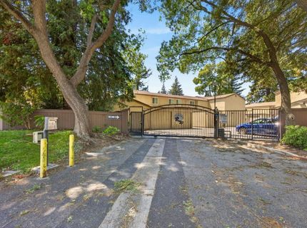 6239 Riverside Blvd #2, Unit 2, Sacramento, CA 95831 Photo