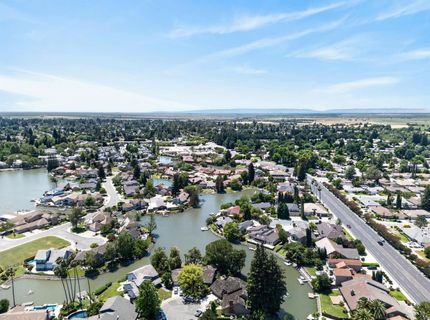 6239 Riverside Blvd #2, Unit 2, Sacramento, CA 95831 Photo