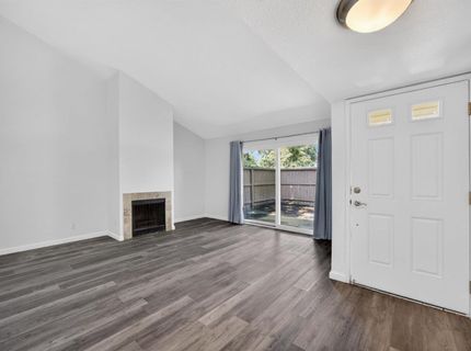 6239 Riverside Blvd #2, Unit 2, Sacramento, CA 95831 Photo