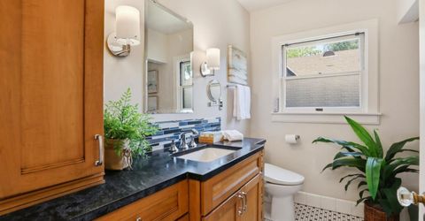 2700 Castro Way, Sacramento, CA 95818 Photo