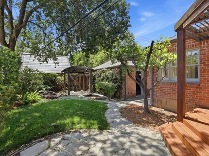 2700 Castro Way, Sacramento, CA 95818 Photo