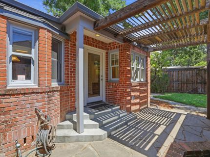 2700 Castro Way, Sacramento, CA 95818 Photo