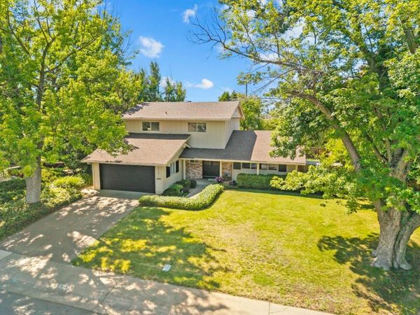 5249 Diablo Dr, Sacramento, CA 95842