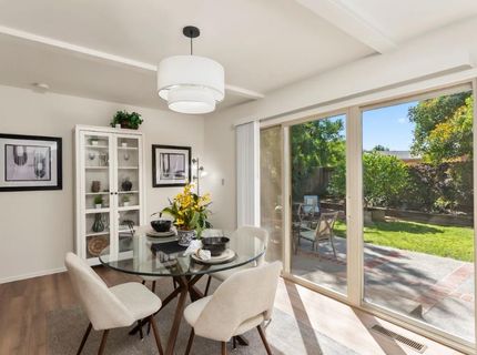 5249 Diablo Dr, Sacramento, CA 95842 Photo