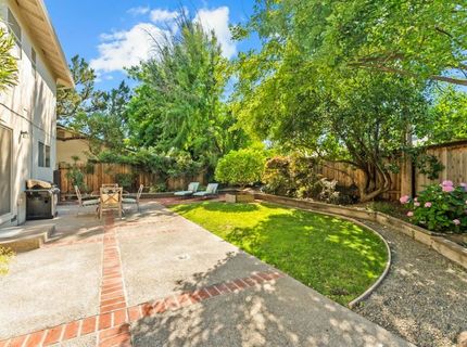 5249 Diablo Dr, Sacramento, CA 95842 Photo