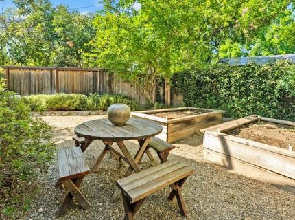5249 Diablo Dr, Sacramento, CA 95842 Photo