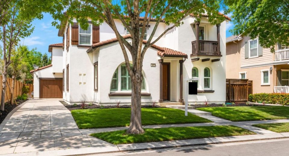 277 W Camarada Ave, Mountain House, CA 95391 Photo