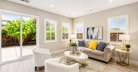 277 W Camarada Ave, Mountain House, CA 95391 Photo