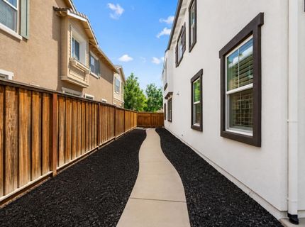 277 W Camarada Ave, Mountain House, CA 95391 Photo