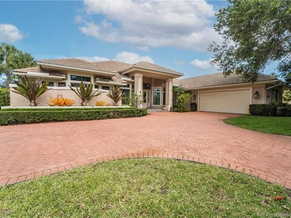 7737 SE Manhasset Place , Hobe Sound, FL 33455