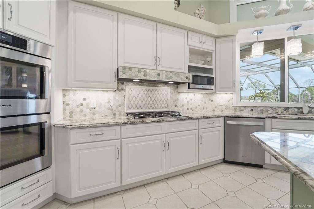 7737 SE Manhasset Place, Hobe Sound, FL 33455 Photo