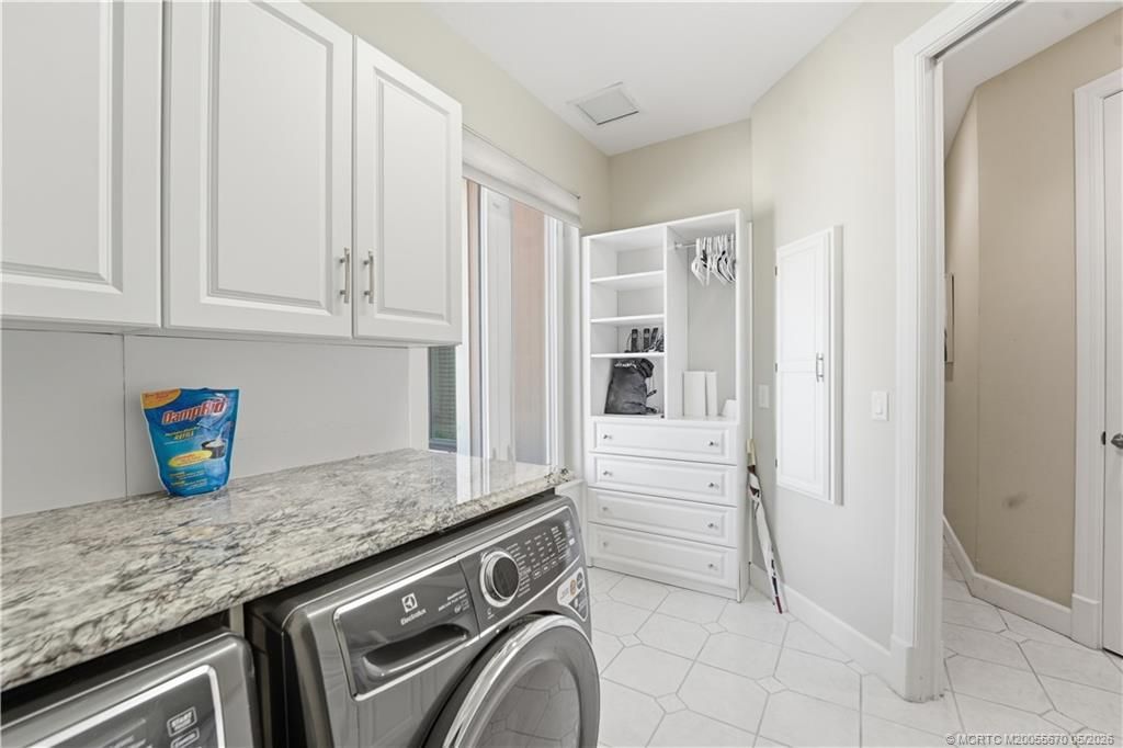 7737 SE Manhasset Place, Hobe Sound, FL 33455 Photo