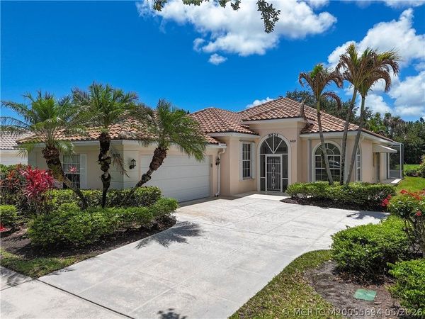 8521 SE Palm Hammock Lane, Hobe Sound, FL 33455