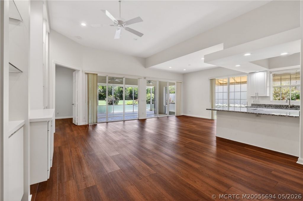 8521 SE Palm Hammock Lane, Hobe Sound, FL 33455 Photo