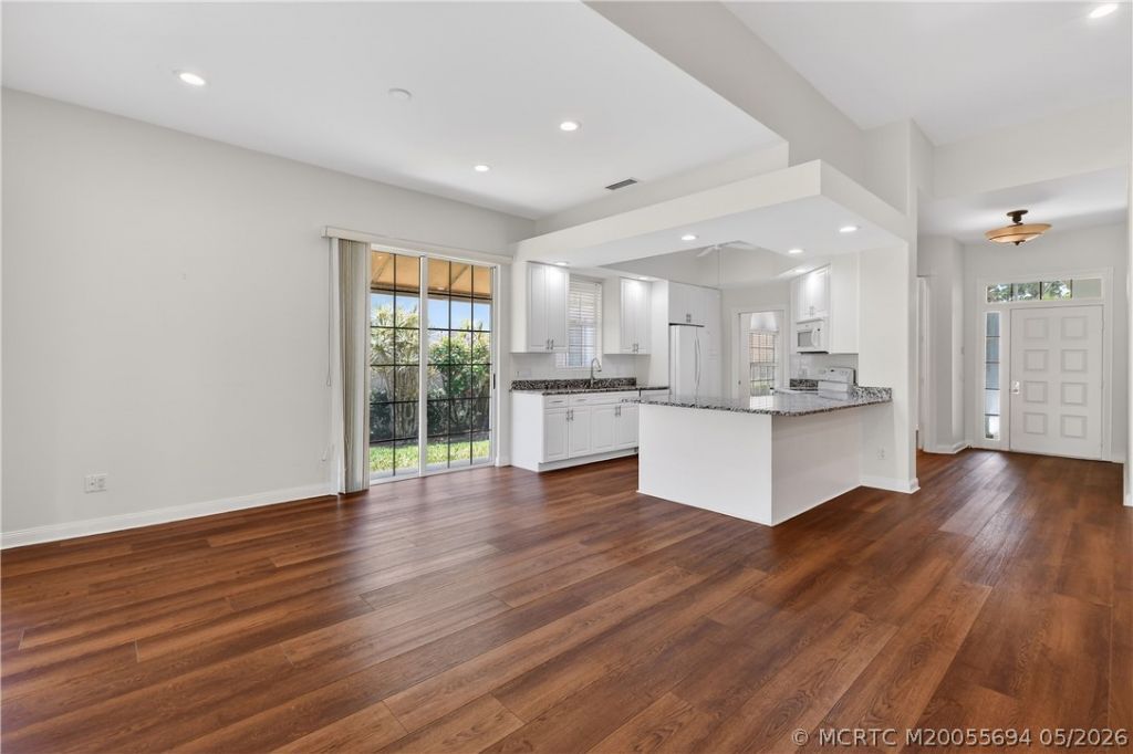 8521 SE Palm Hammock Lane, Hobe Sound, FL 33455 Photo