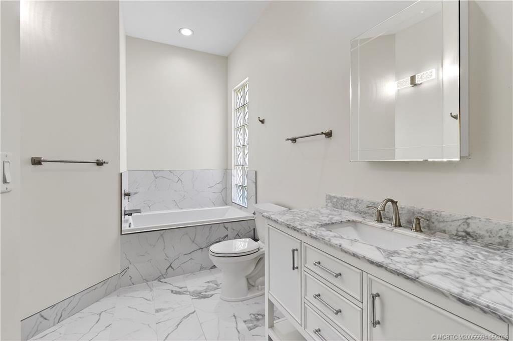 8521 SE Palm Hammock Lane, Hobe Sound, FL 33455 Photo