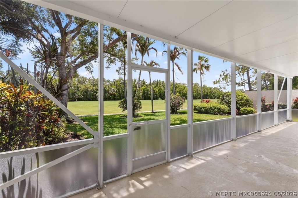 8521 SE Palm Hammock Lane, Hobe Sound, FL 33455 Photo