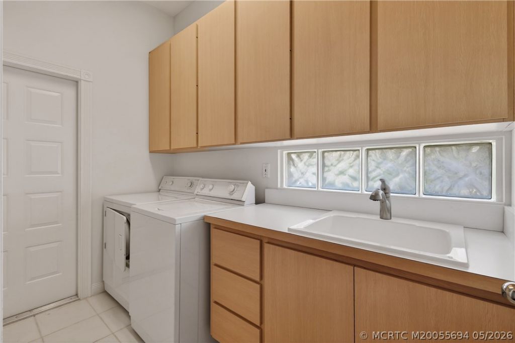 8521 SE Palm Hammock Lane, Hobe Sound, FL 33455 Photo