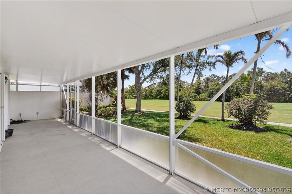 8521 SE Palm Hammock Lane, Hobe Sound, FL 33455 Photo