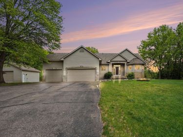 3180 185th Lane NE, East Bethel, MN 55092