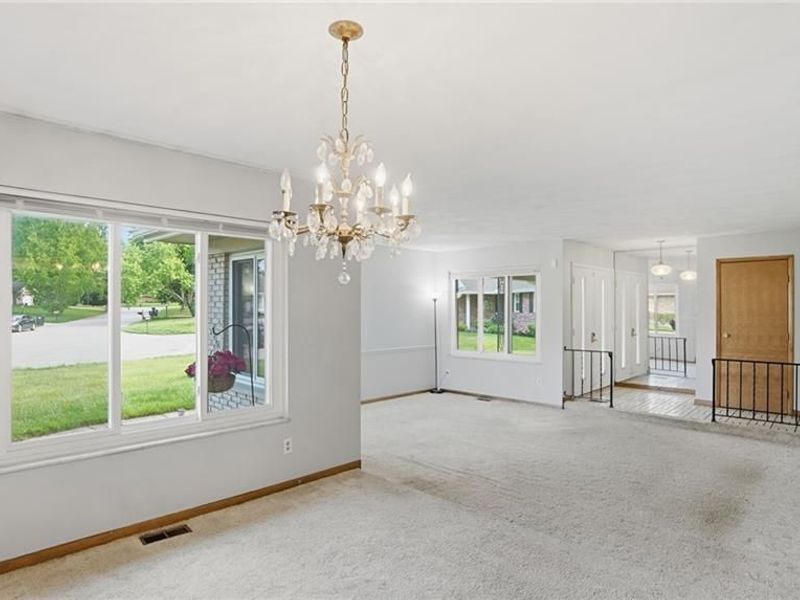 6030 Cobbleskill Court, Centerville, OH 45459 Photo 10