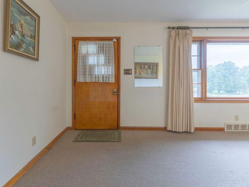 304 Fulton Lane, Middletown, OH 45044 Photo 10