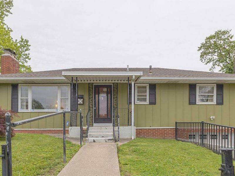 304 Fulton Lane, Middletown, OH 45044 Photo 9