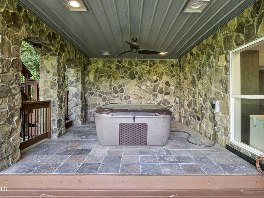 Property Image 51