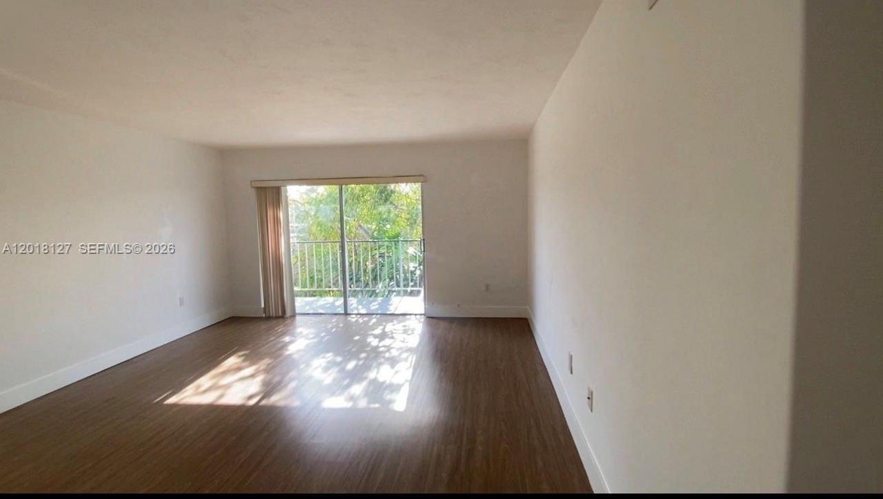 9611 SW 77th Ave, Unit 306A, Miami, FL 33156 Photo