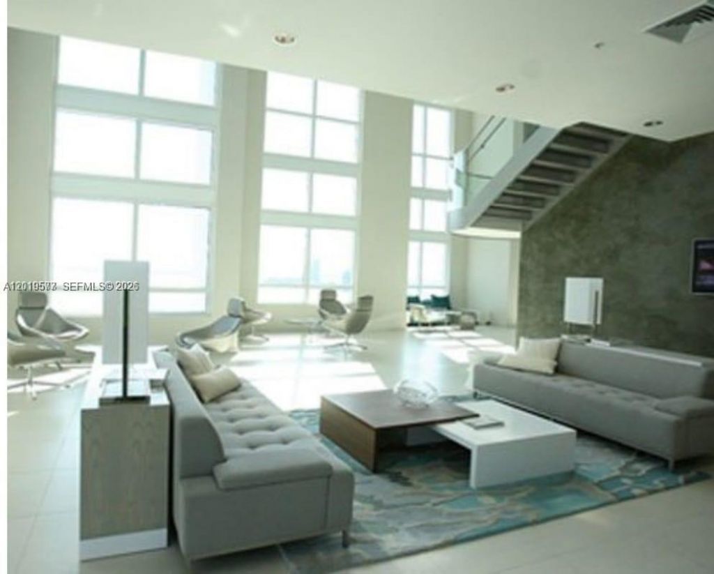 1900 N Bayshore Dr, Unit 4403, Miami, FL 33132 Photo