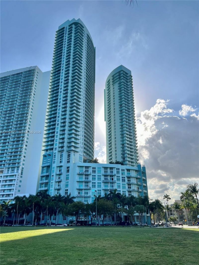 1900 N Bayshore Dr, Unit 4403, Miami, FL 33132 Photo