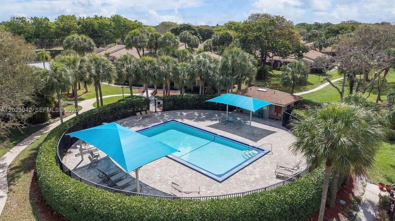 164 Meadows Dr, Boynton Beach, FL 33436 Photo