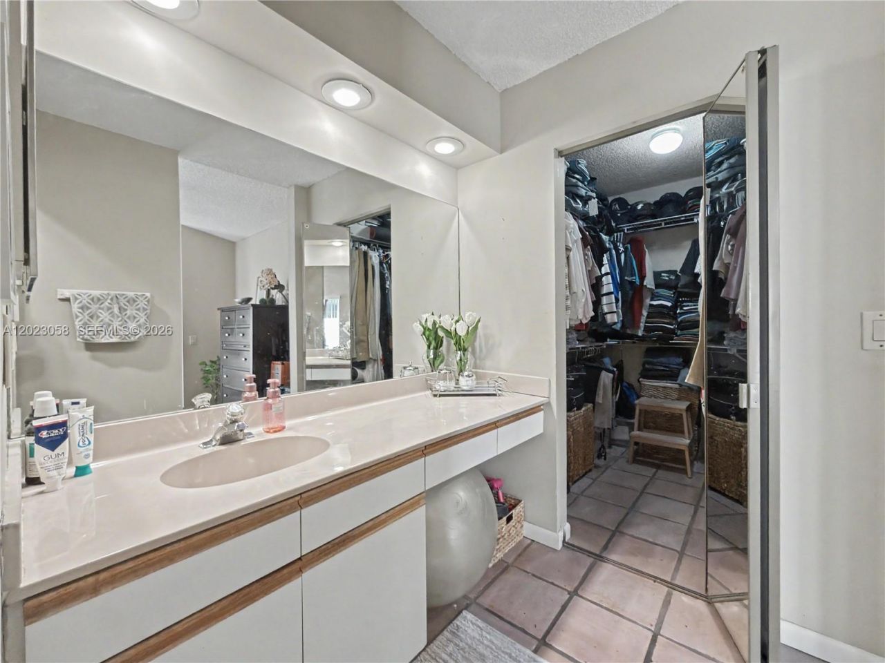 14609 SW 143rd Place Cir , Miami, FL 33186 Photo