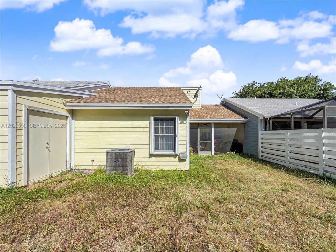 14609 SW 143rd Place Cir , Miami, FL 33186 Photo