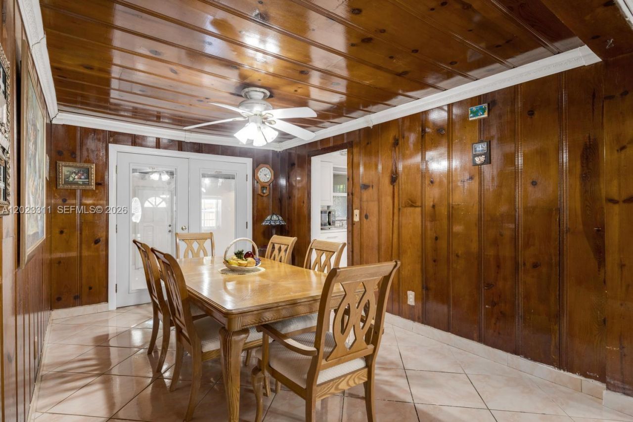 2851 NW 106th St, Miami, FL 33147 Photo
