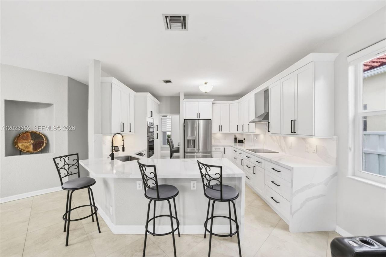16387 NW 13th St , Pembroke Pines, FL 33028 Photo