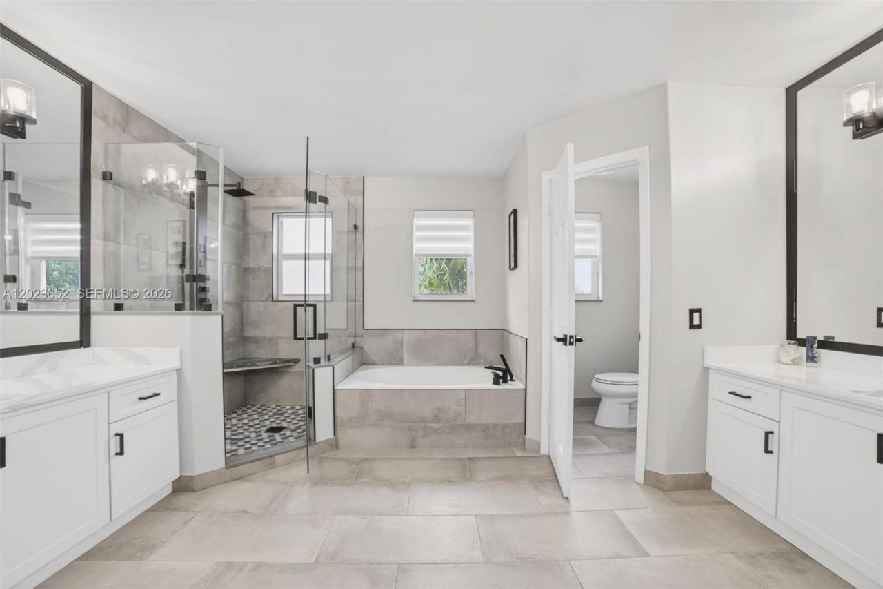 16387 NW 13th St , Pembroke Pines, FL 33028 Photo
