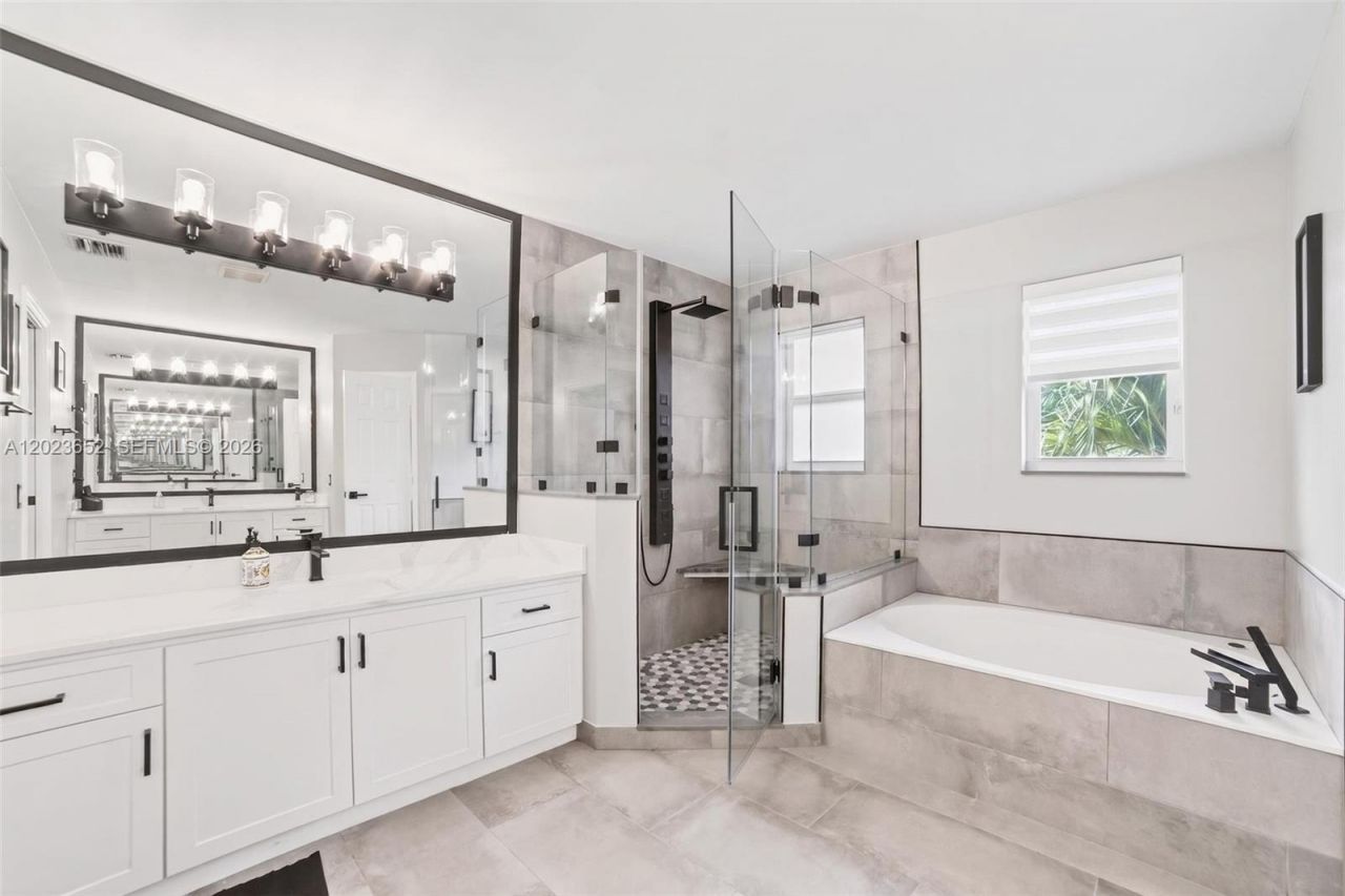 16387 NW 13th St , Pembroke Pines, FL 33028 Photo