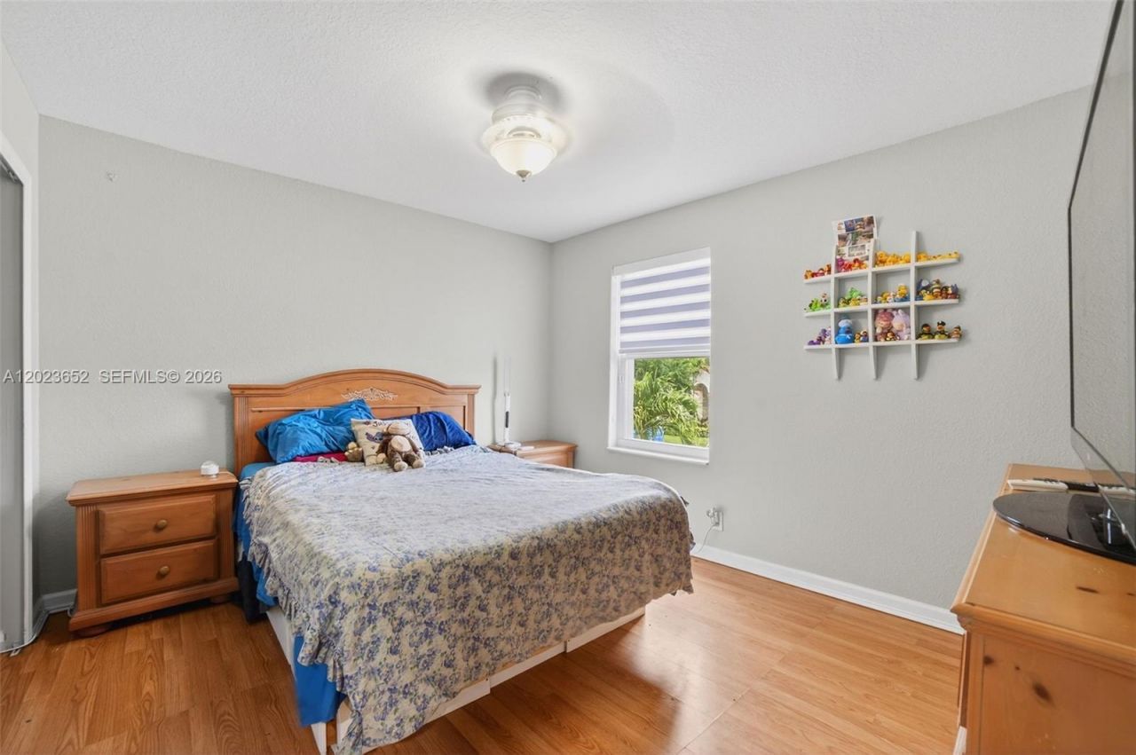 16387 NW 13th St , Pembroke Pines, FL 33028 Photo