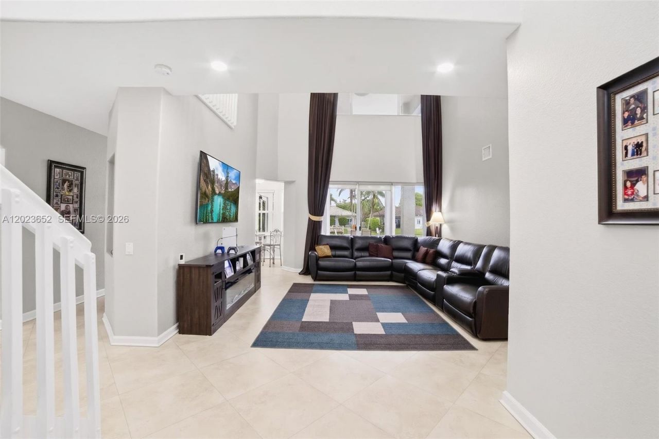 16387 NW 13th St , Pembroke Pines, FL 33028 Photo