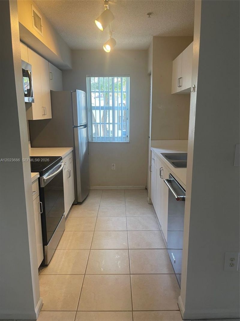 2091 Renaissance Blvd , Unit 207, Miramar, FL 33025 Photo