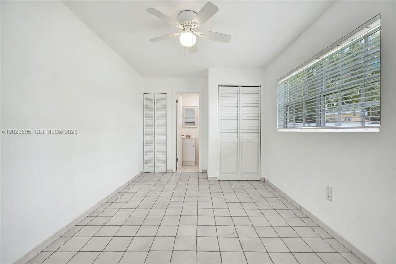 877 W 33rd St , Unit A, Hialeah, FL 33012 Photo