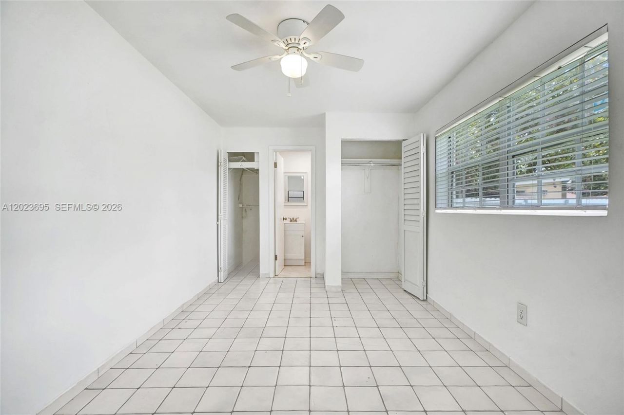 877 W 33rd St , Unit A, Hialeah, FL 33012 Photo