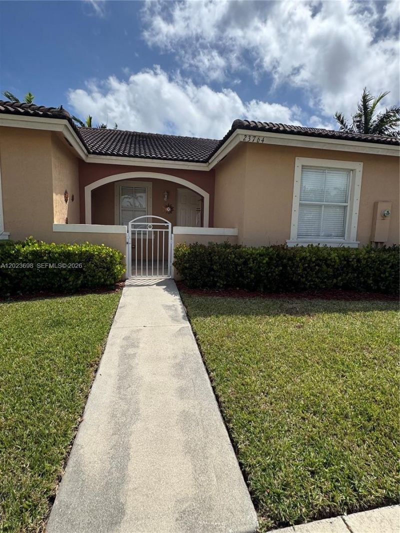 23764 SW 109th Ave, Homestead, FL 33032 Photo