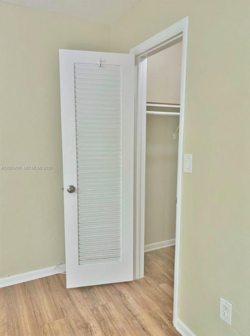 2201 Brickell Ave , Unit 61, Miami, FL 33129 Photo