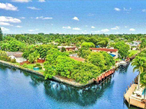 2650 Scott St , Hollywood, FL 33020