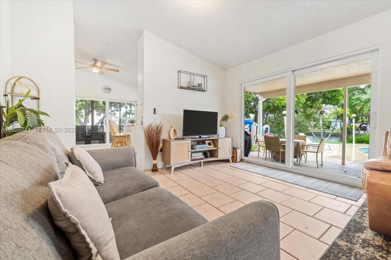 2650 Scott St , Hollywood, FL 33020 Photo
