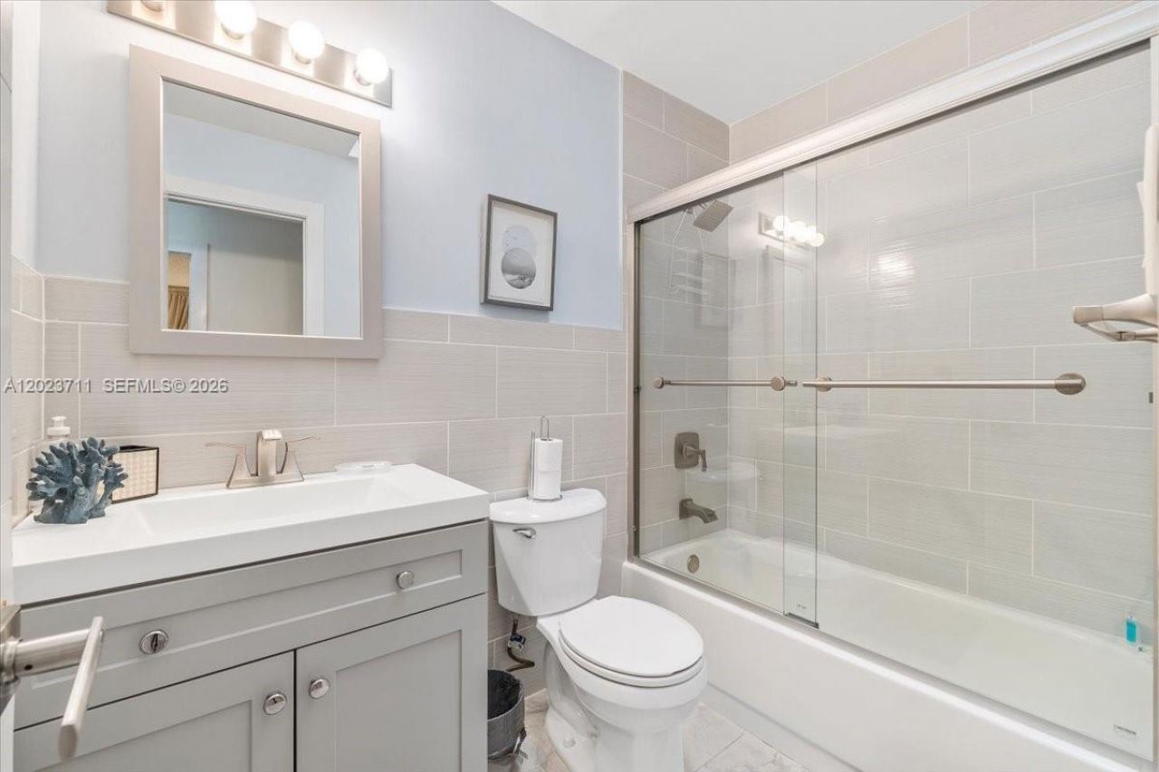 2650 Scott St , Hollywood, FL 33020 Photo