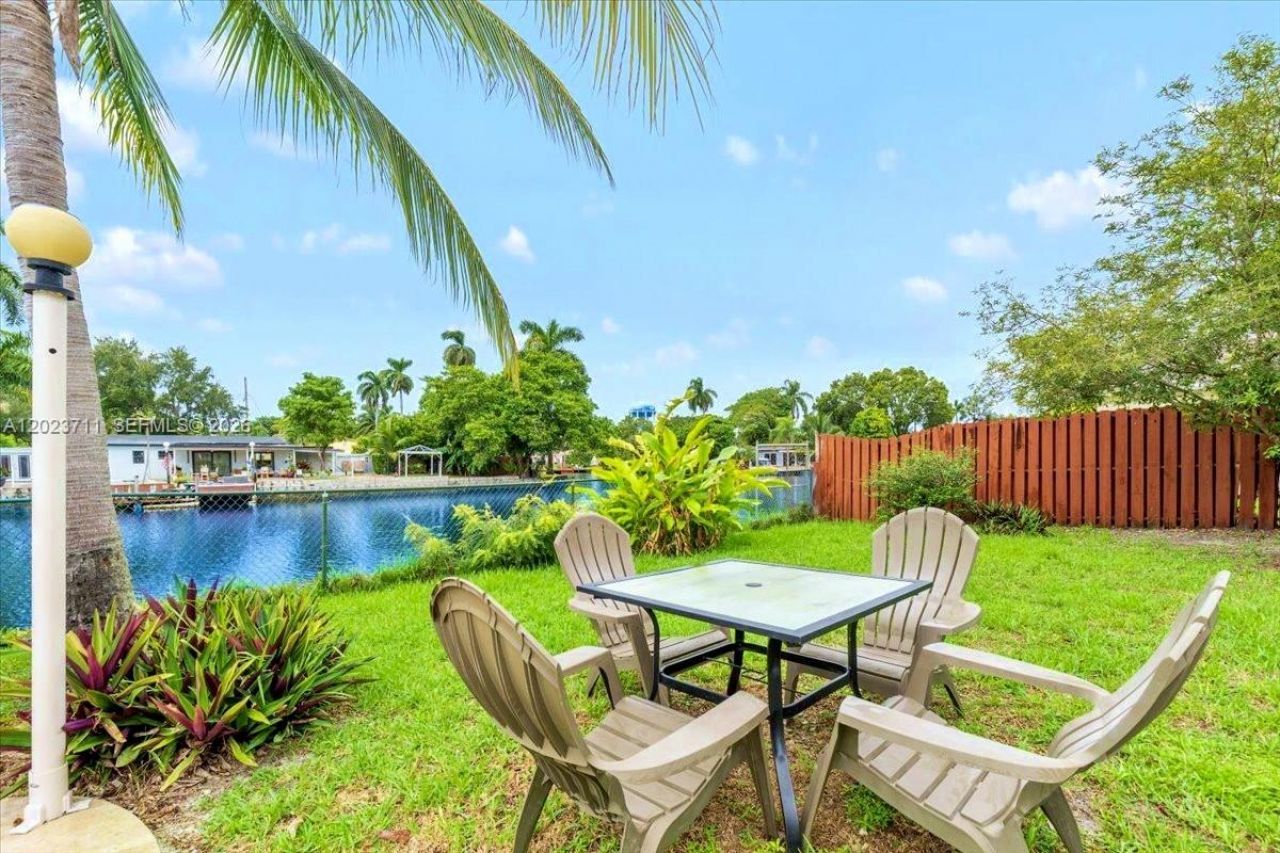 2650 Scott St , Hollywood, FL 33020 Photo