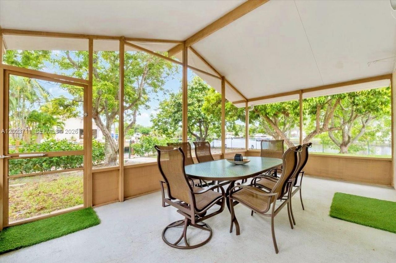 2650 Scott St , Hollywood, FL 33020 Photo